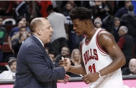 为前锋创造 为前锋创造